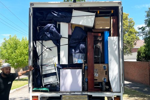 Removalists in Hawthorn - Dial Mover